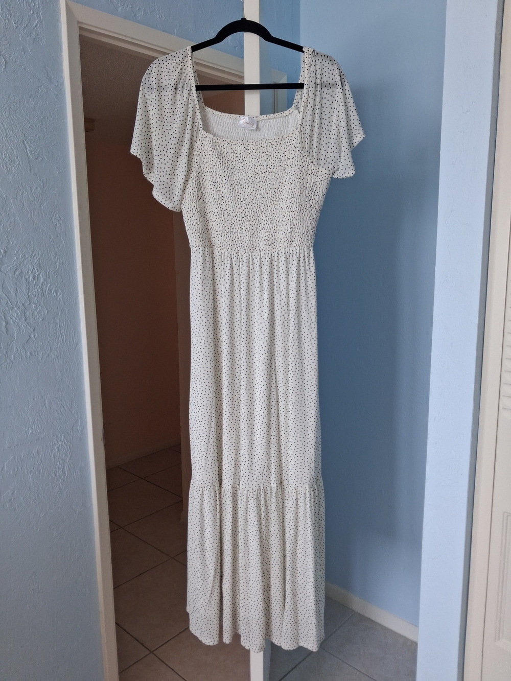 Siren Lily White Polka Dot Maxi Dress